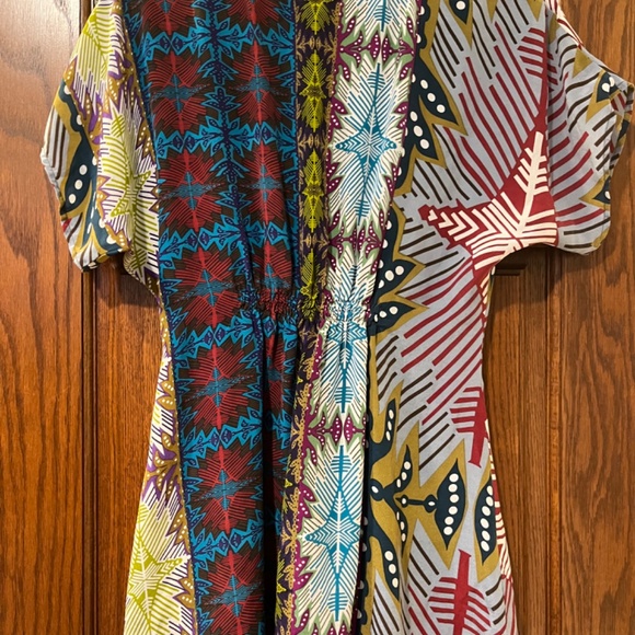 Silk tunic blouse Fei brand, size small - Picture 3 of 3